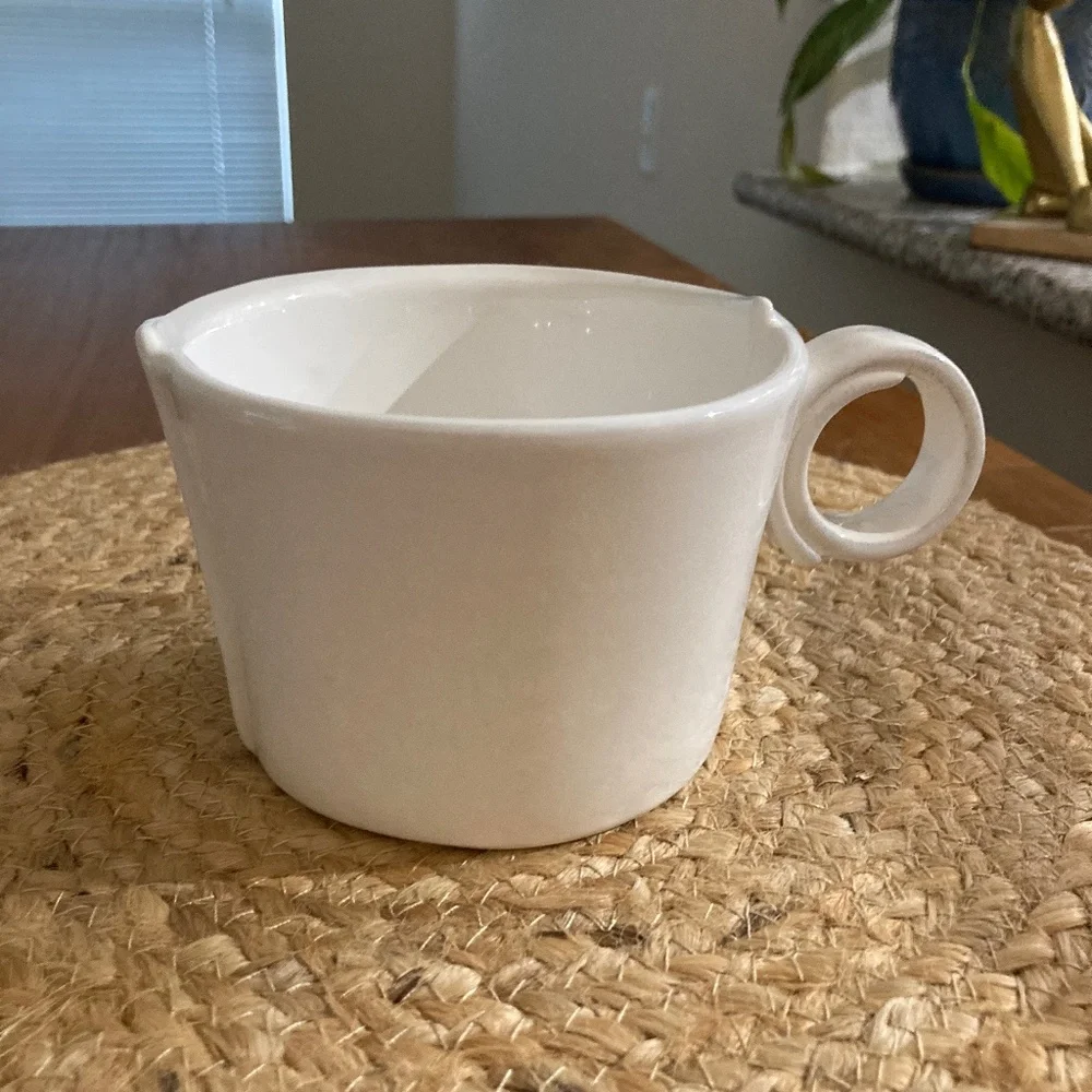 Pitcher - Picture 1 of 3